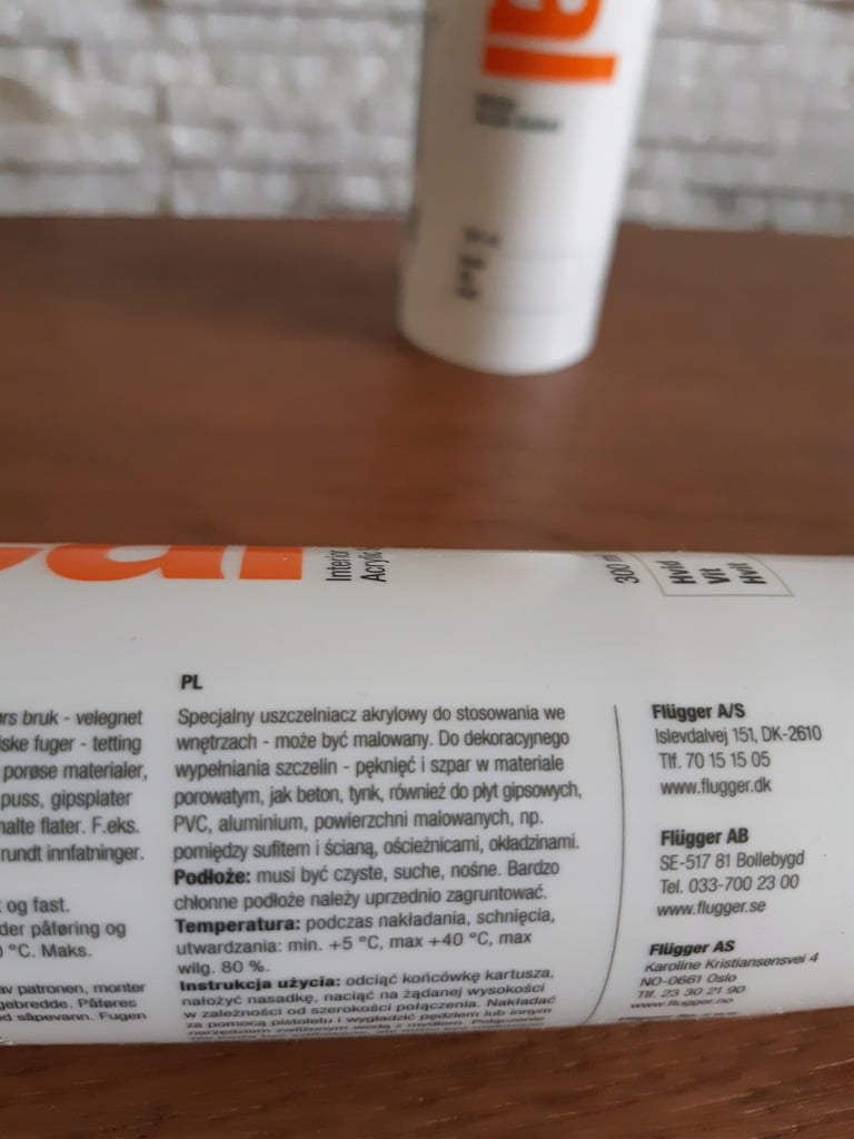 Wall Seal Pro: Akrylowa Masa Uszczelniająca